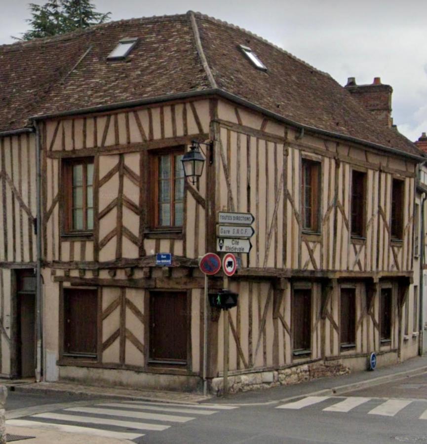 Le Marais Vous - Duplex En Centre-Ville. Provins Dış mekan fotoğraf