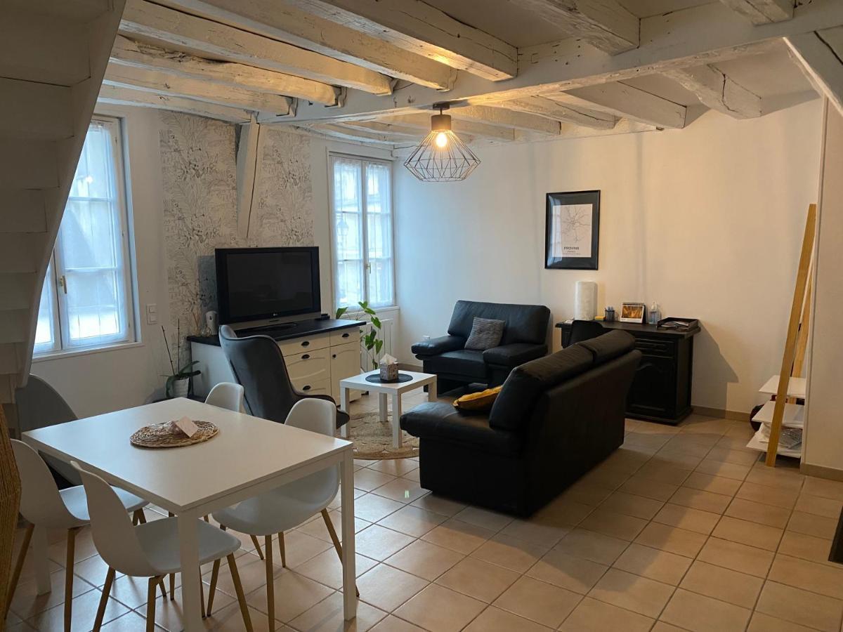 Le Marais Vous - Duplex En Centre-Ville. Provins Dış mekan fotoğraf